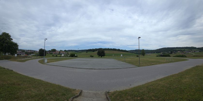 Občina Mirna Peč bo obnovila športni park
