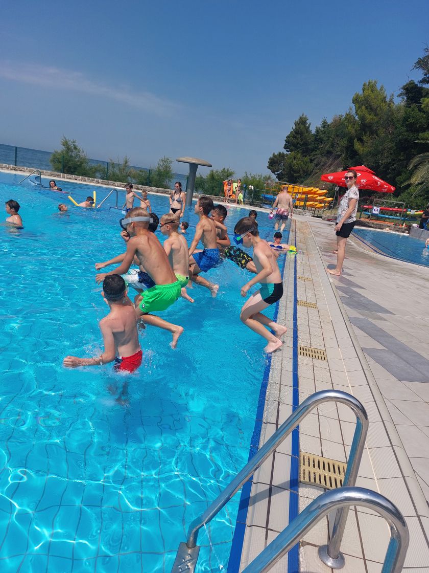 Zaključek poletnih programov Rdečega križa Metlika
