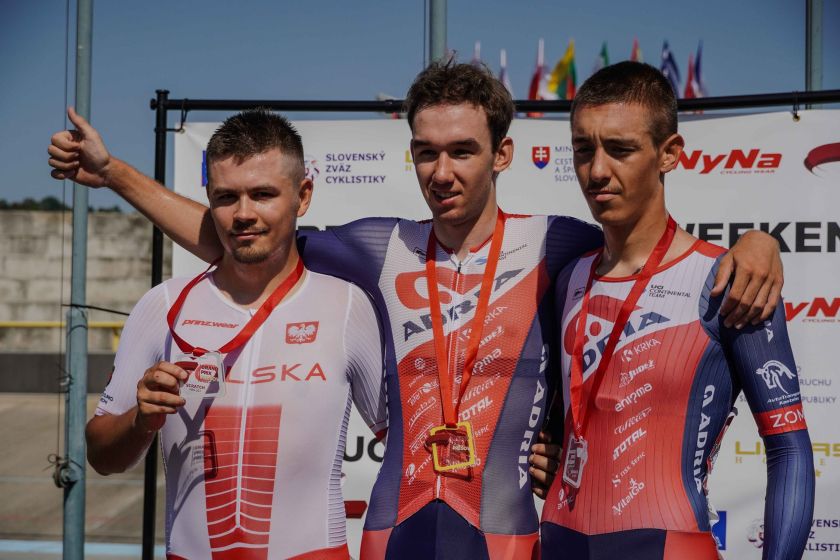 Tri medalje Nejca Peterlina in ena Vida Murna na velodromu v slovaškem Prešovu