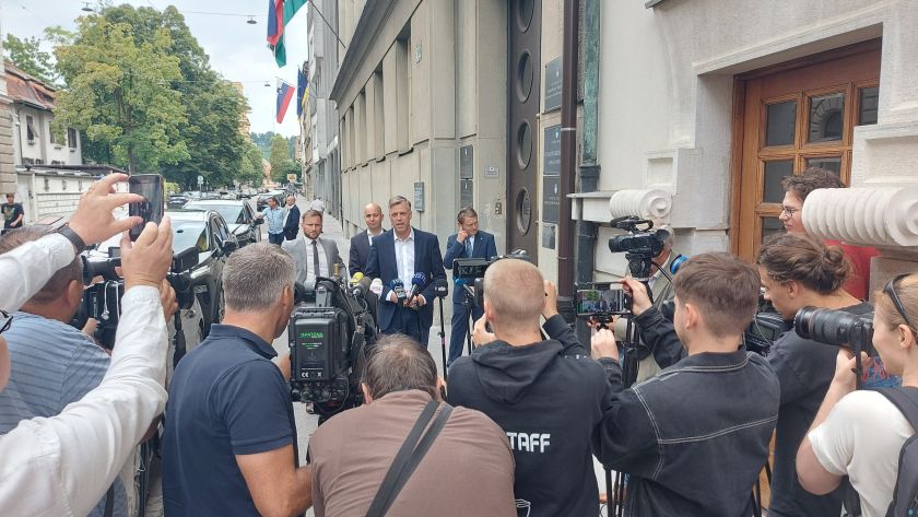 Neučinkovit pristop k reševanju socialne in varnostne problematike v JV Sloveniji in Posavju