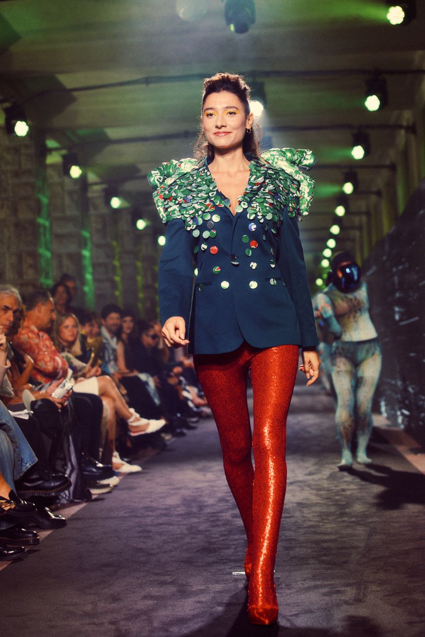 Heineken z vizionarskim projektom: obleka iz pločevink