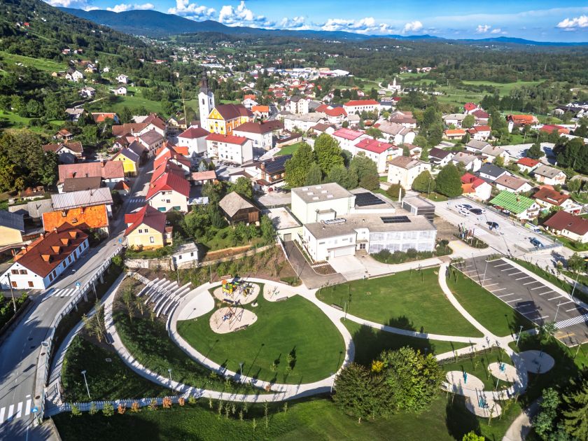 V Semiču slavnostno odprli Semiški park