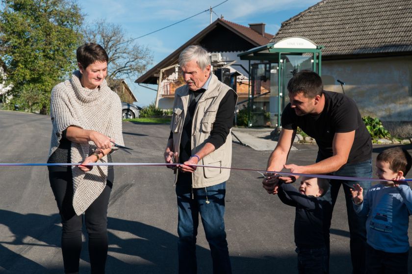 Otvoritev novih pridobitev na Vinjem Vrhu