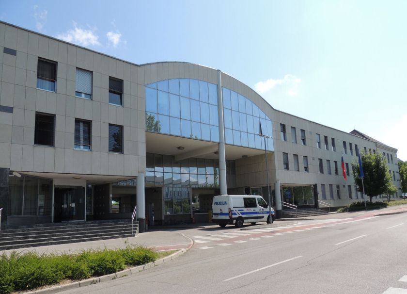 V svetu za nacionalno varnost za okrepitev novomeške policije, tudi uporabo posebne enote