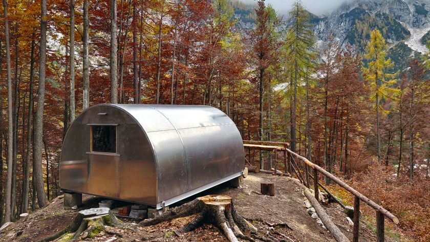 Iz pločevink v bivak: simbol odgovornosti za Zlatorogovo kraljestvo