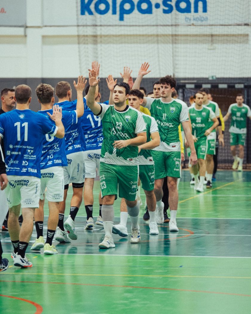 Krkaši z zmago krstili domačo dvorano