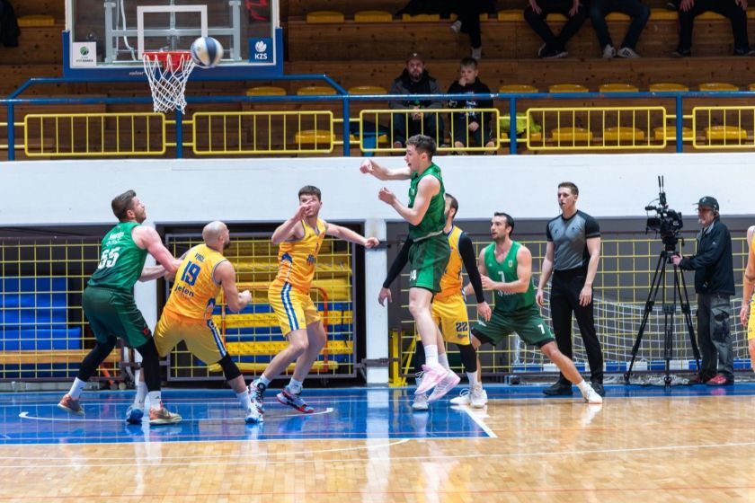 Boljši tudi od Hopsov, v soboto vnovič v Novem mestu