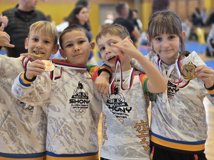 Taekwondoistom 5 zlatih medalj v Ivančni Gorici