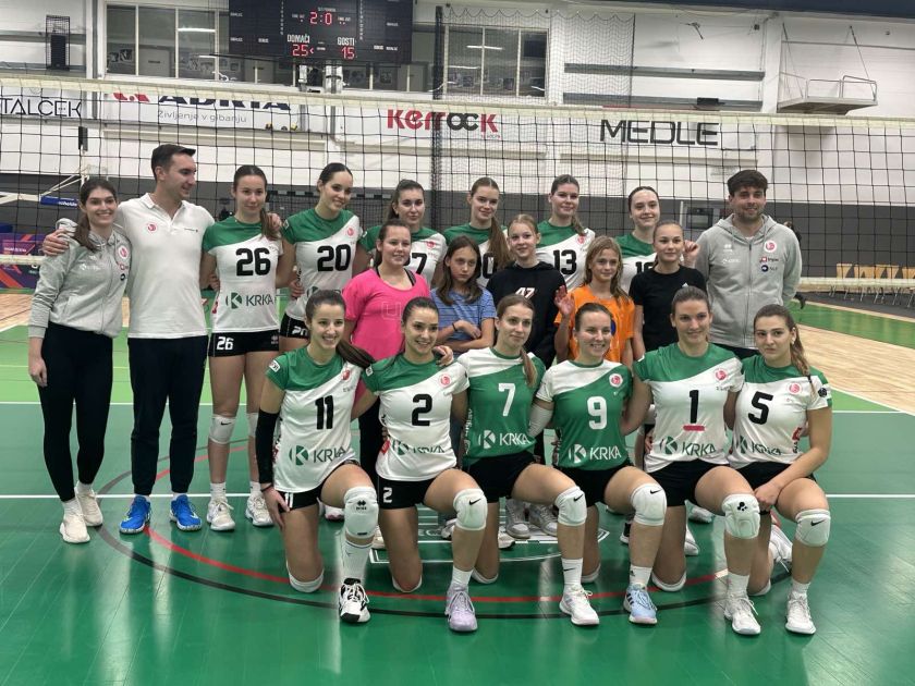 Novomeške odbojkarice zanesljivo do nove zmage