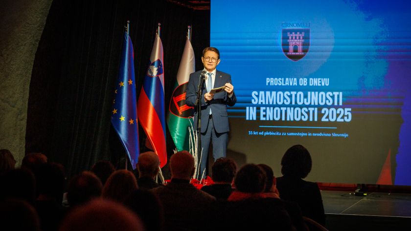 V Črnomlju proslava ob dnevu samostojnosti in enotnosti