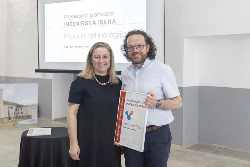 Priznanje Inženirska iskra 2026 za program Mladi in tehnologija