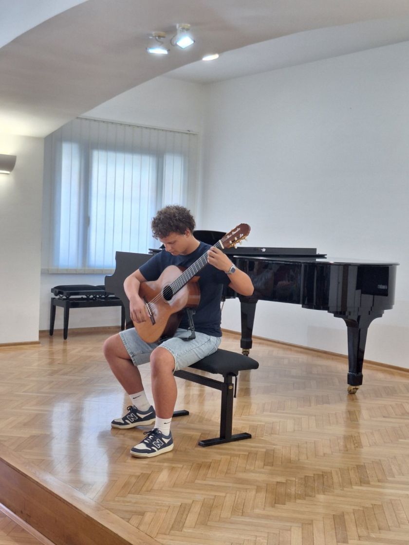 Glasbena šola Brežice v jubilejno leto z glasbo, ponosom in novimi sanjami