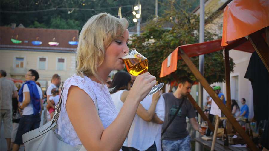 festival_piva_sostanj