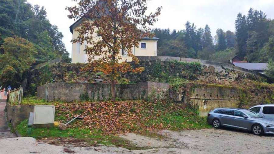 podporni-zid-cerkev-staro-velenje