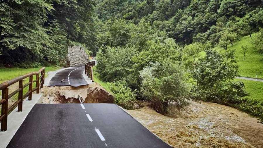 poplave-kolesarska-steza