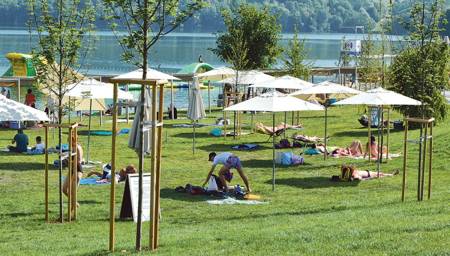 velenjska-plaža-sončenje-0781