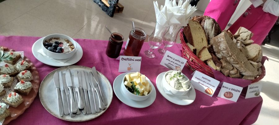 Slovenski zajtrk (2)