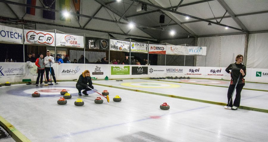 curling