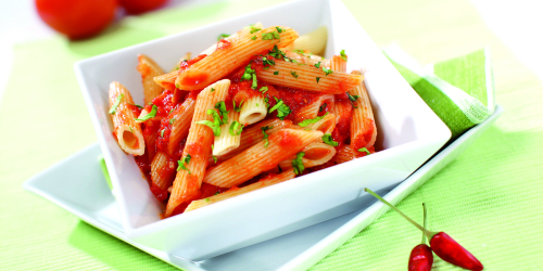 Penne all'arrabbiata – peresniki s pikantno paradižnikovo omako