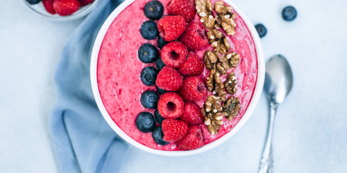 Smoothie bowl z jagodičevjem